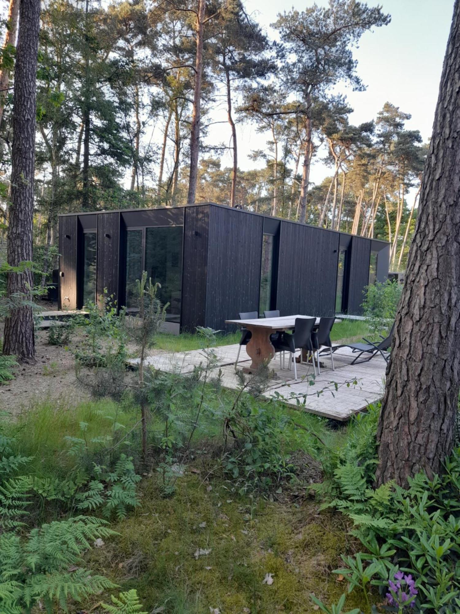 Black Box Lille Екстериор снимка